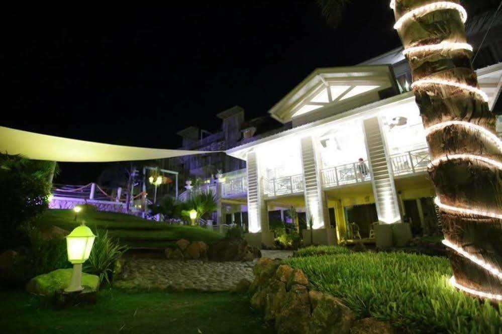 Club House Hotel วิญาการ์ลอสปาซ ภายนอก รูปภาพ