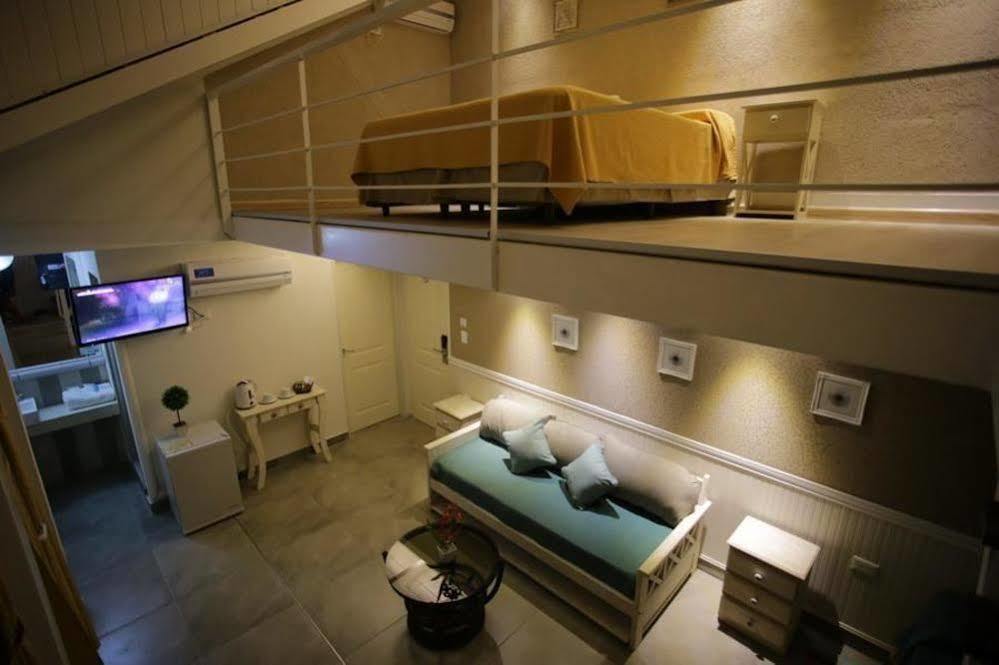Club House Hotel วิญาการ์ลอสปาซ ภายนอก รูปภาพ