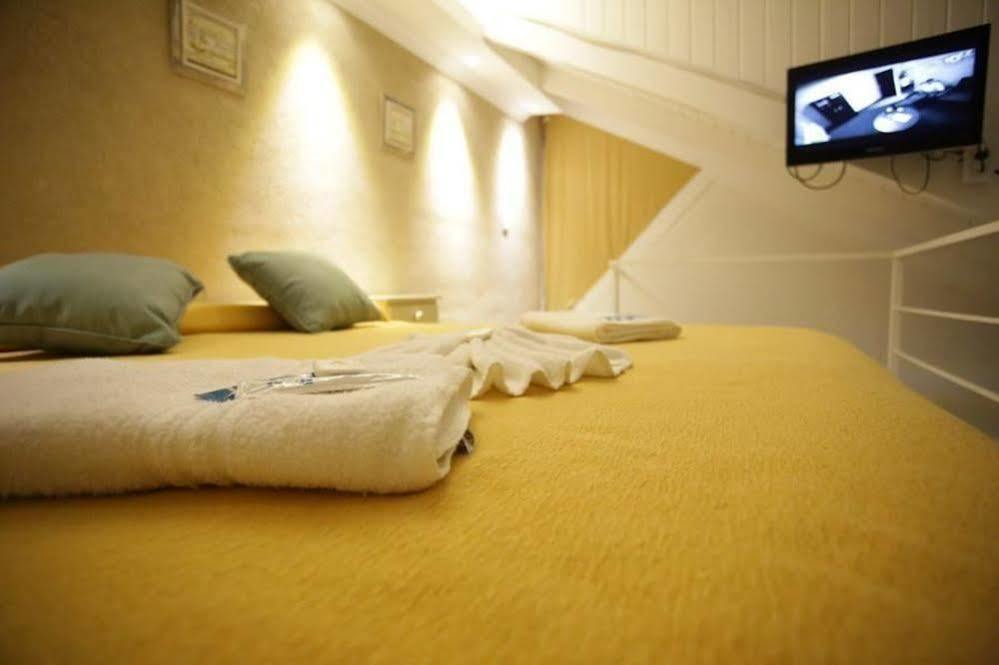 Club House Hotel วิญาการ์ลอสปาซ ภายนอก รูปภาพ